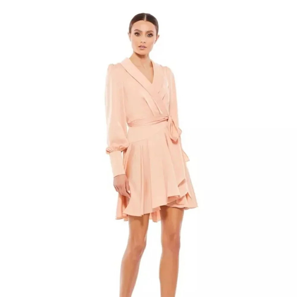 Mac Duggal Women's Ieena Short Wrap Dress. Sz: 10